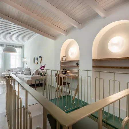 On Luxury Chania * Χανιά