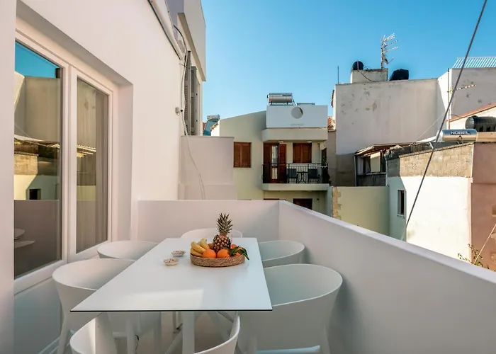 Дом отдыха On Luxury Chania